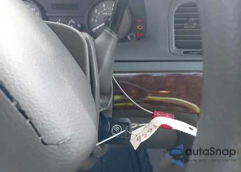 2006 Mercury Grand Marquis Gs from USA, damaged, VIN 2MEFM74V36X615213